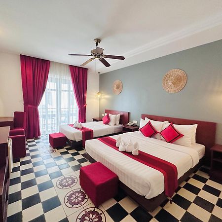 Mekong Angkor Palace Hotel Сием Реап Екстериор снимка