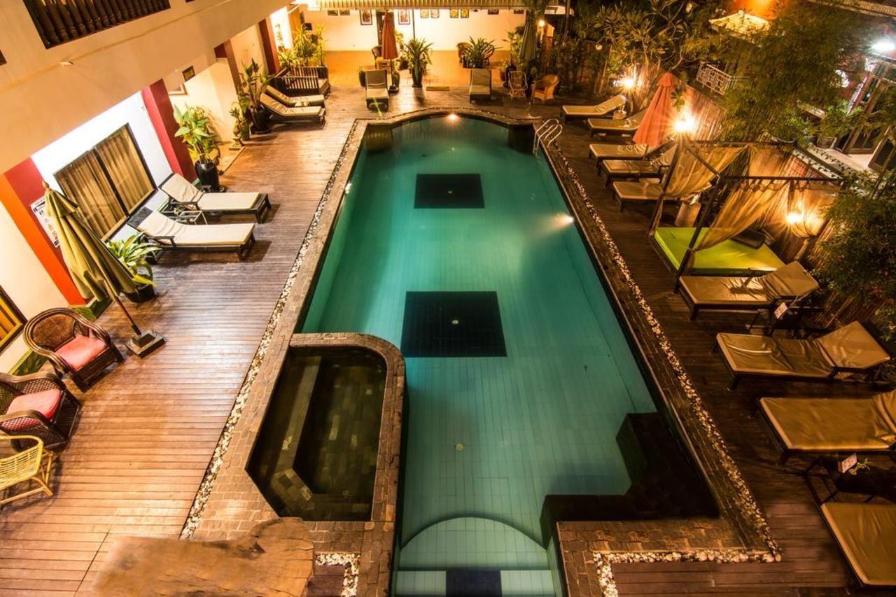 Mekong Angkor Palace Hotel Сием Реап Екстериор снимка