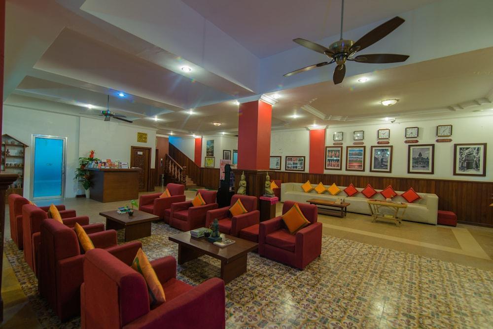 Mekong Angkor Palace Hotel Сием Реап Екстериор снимка
