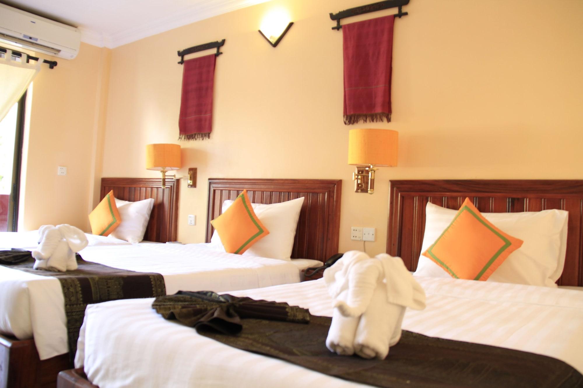 Mekong Angkor Palace Hotel Сием Реап Екстериор снимка
