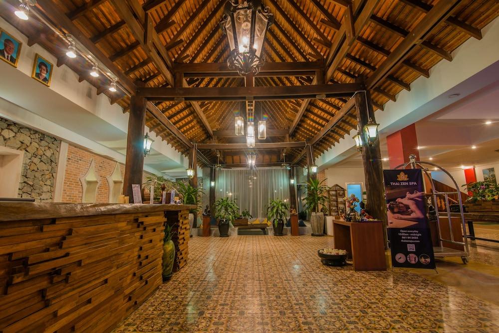 Mekong Angkor Palace Hotel Сием Реап Екстериор снимка