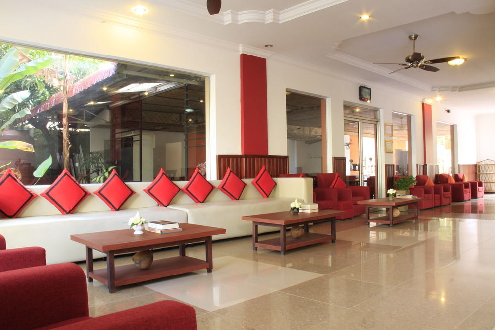 Mekong Angkor Palace Hotel Сием Реап Екстериор снимка