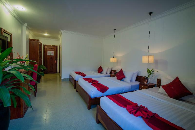 Mekong Angkor Palace Hotel Сием Реап Екстериор снимка